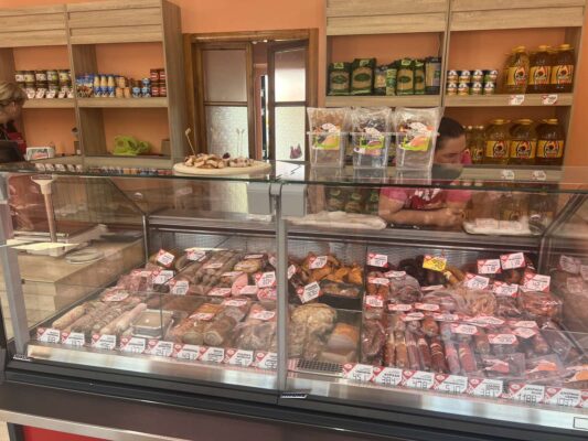 Магазин брусилівські ковбаси Микуличі